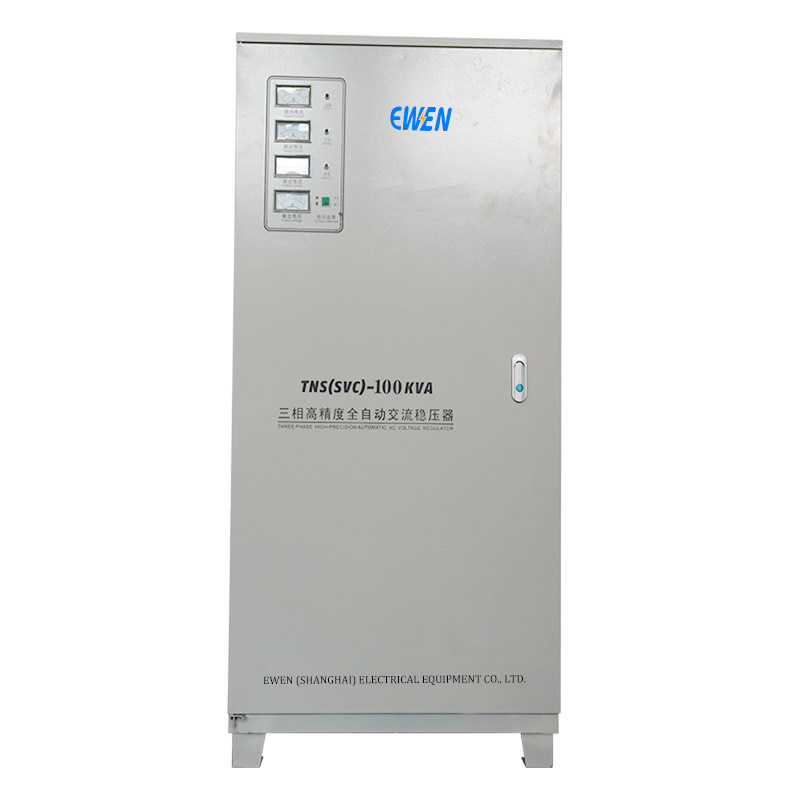 380V 400V 415V Wechselstromstabilisator Automatischer Spannungsregler 100KVA 3-Phasen-Servomotor Typ für industrielle Verwendung