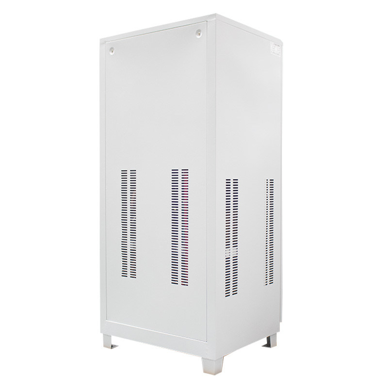 380V 400V 415V Wechselstromstabilisator Automatischer Spannungsregler 100KVA 3-Phasen-Servomotor Typ für industrielle Verwendung