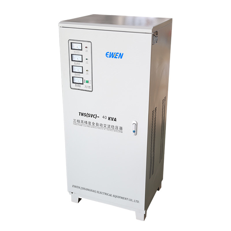 Werksverkauf Drei-Phasen-Spannungsstabilisator 40KVA Drei-Phasen-Servo-AVR-Automatischer Spannungsregler 380V 415V 400V